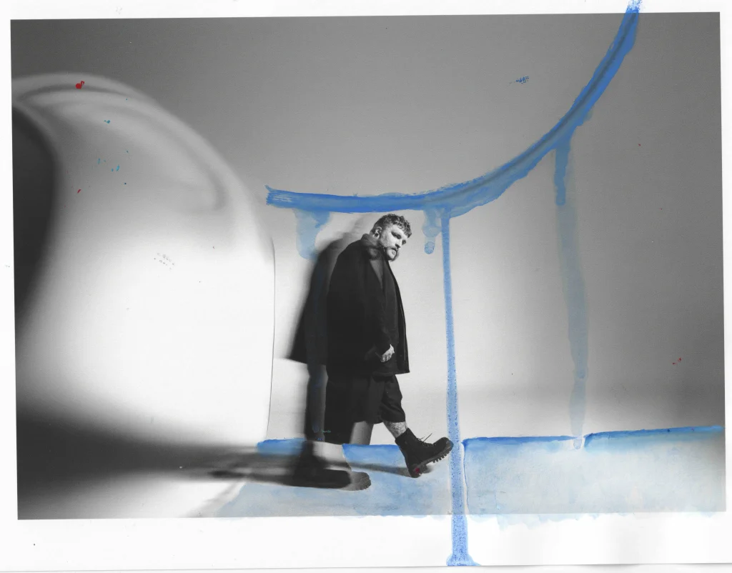 Vinyl Room Access – Teddy Swims